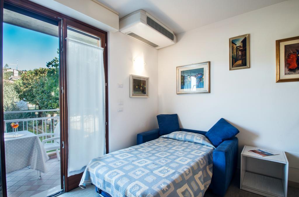 Studio,316061329:JPEG